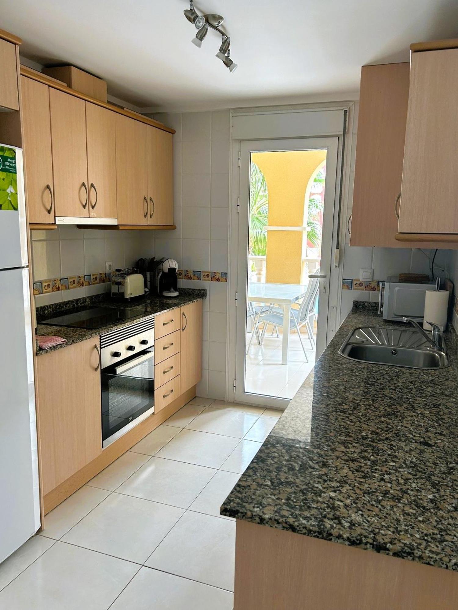 Beautiful 3 Bed, 2 Bath Modern Apartment Los Alcázares Buitenkant foto