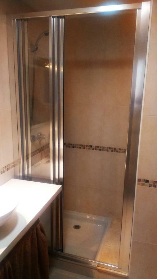 Beautiful 3 Bed, 2 Bath Modern Apartment Los Alcázares Buitenkant foto